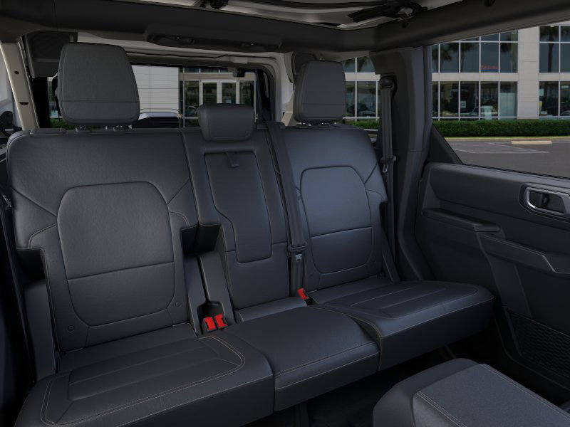 New 2025 Ford Bronco Badlands image 11