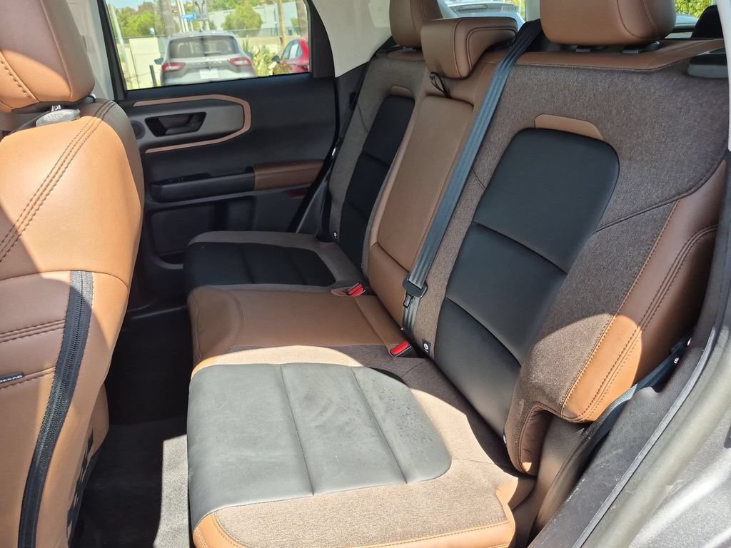 Used 2025 Ford Bronco Sport Outer Banks w/ Outer Banks Tech Package+ AWD/4WD image 28