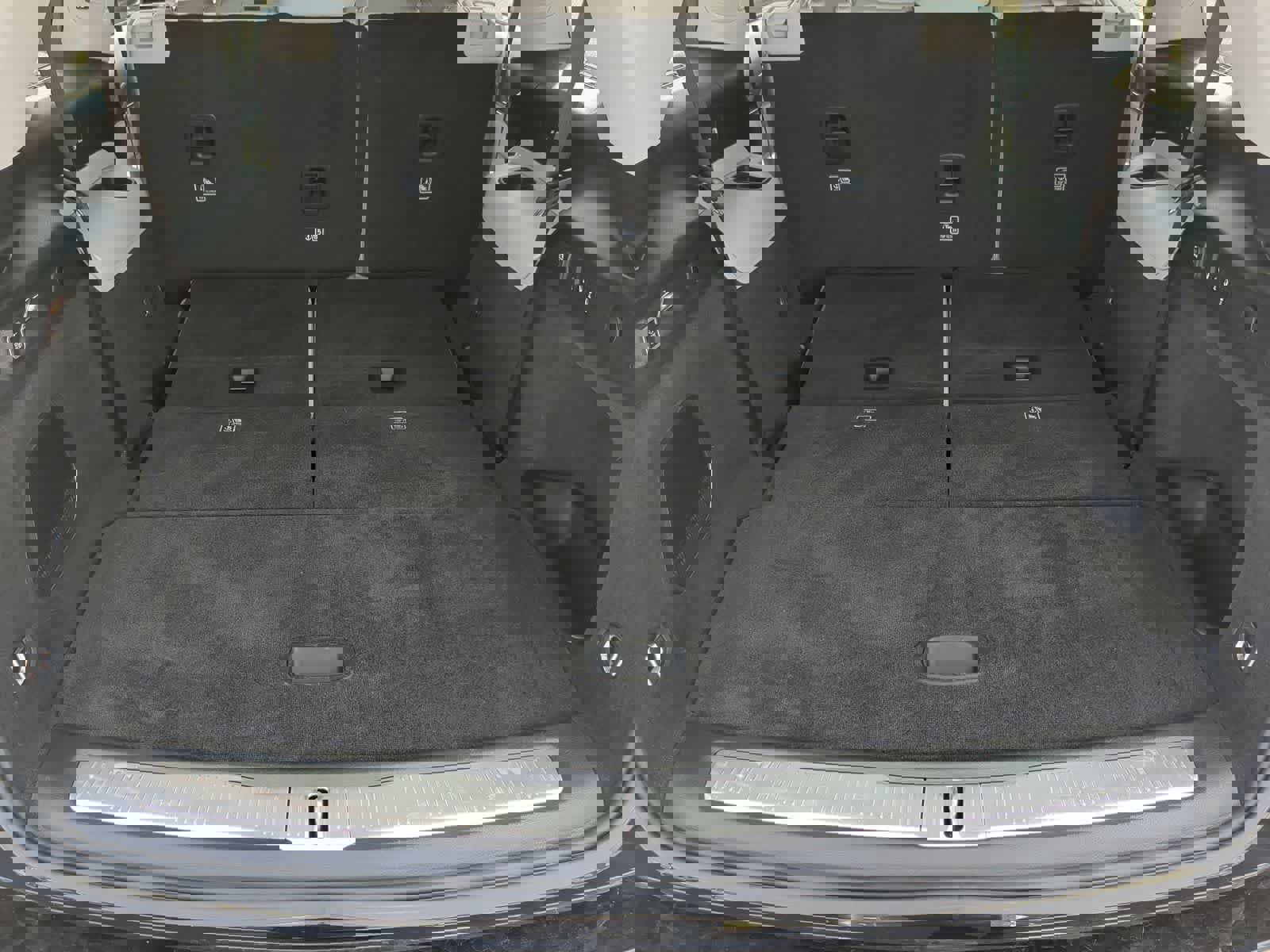 Certified 2022 Jeep Grand Cherokee L Overland AWD/4WD image 33