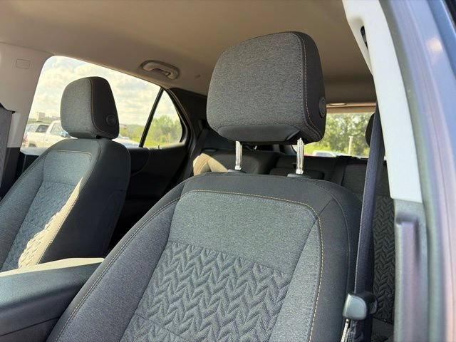 Used 2024 Chevrolet Equinox LT AWD/4WD image 13