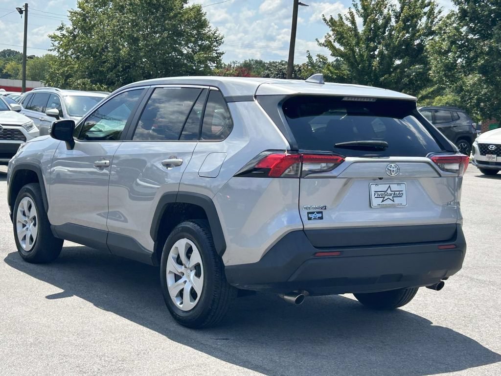 Used 2023 Toyota RAV4 LE FWD image 5