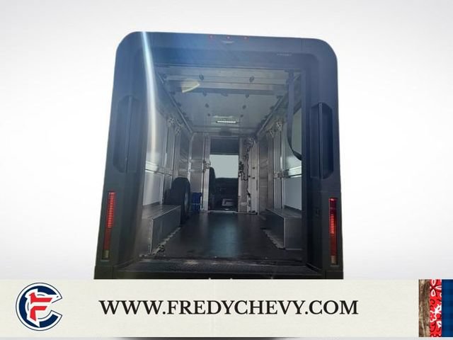 New 2026 Chevrolet Brightdrop 400 AWD/4WD image 4