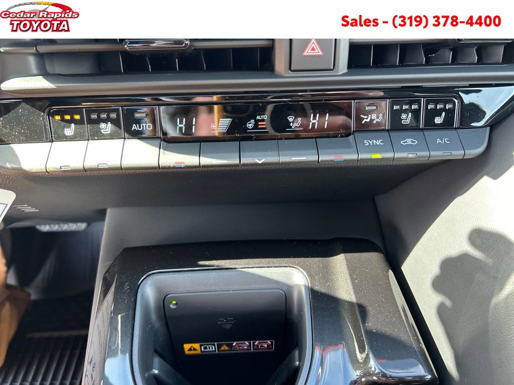 New 2026 Toyota Crown Signia Limited image 25