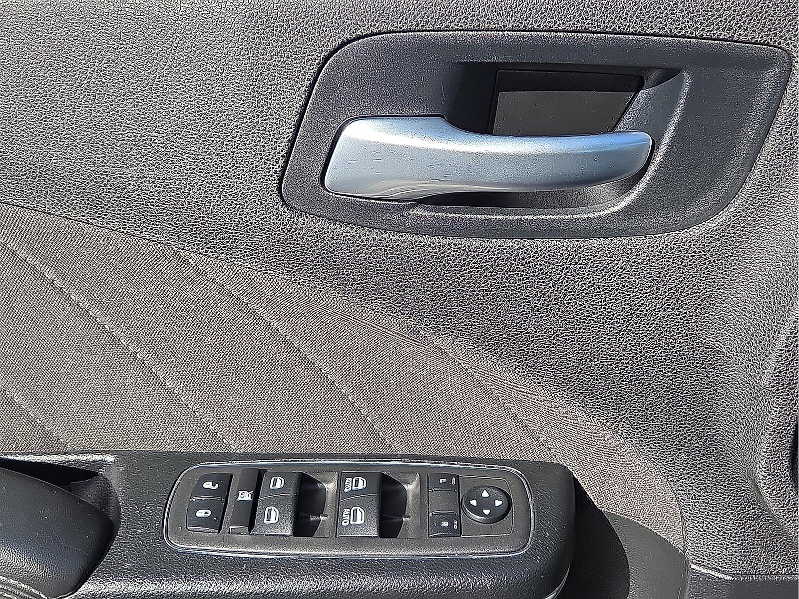 Used 2023 Dodge Charger GT image 13