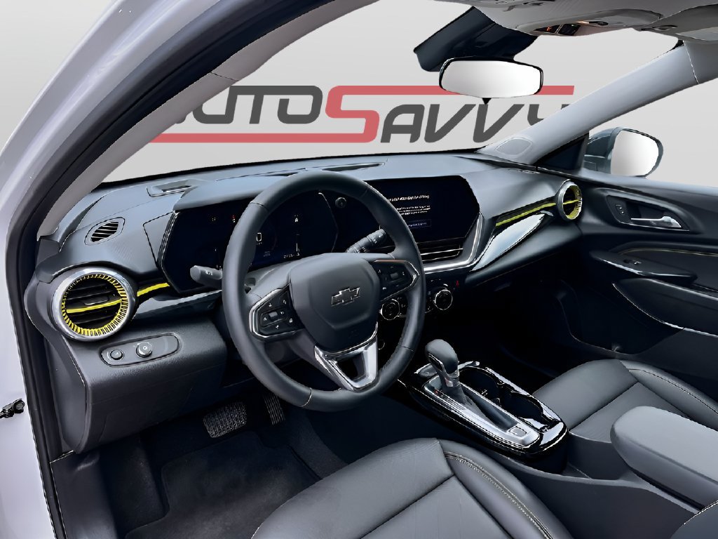 Used 2025 Chevrolet Trax ACTIV w/ Driver Confidence Package FWD image 9
