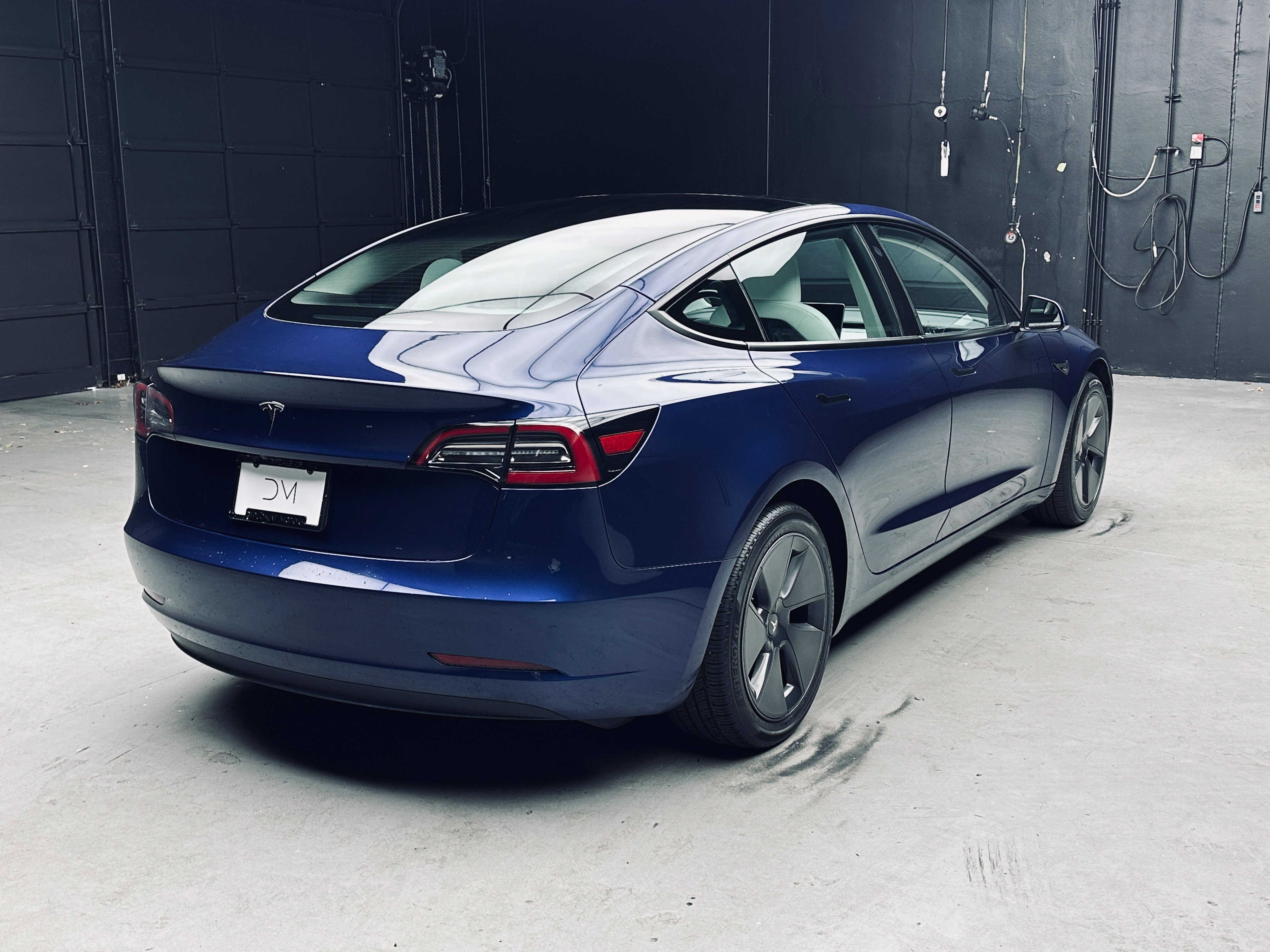 Used 2023 Tesla Model 3 Standard Range RWD image 7