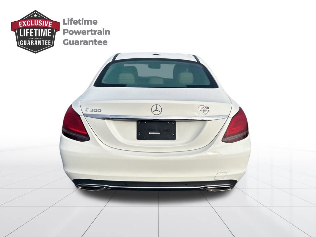 Used 2021 Mercedes-Benz C 300 Sedan image 4