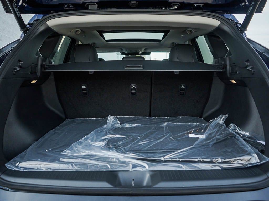 New 2026 Nissan Murano Platinum w/ Cargo Package AWD/4WD image 8