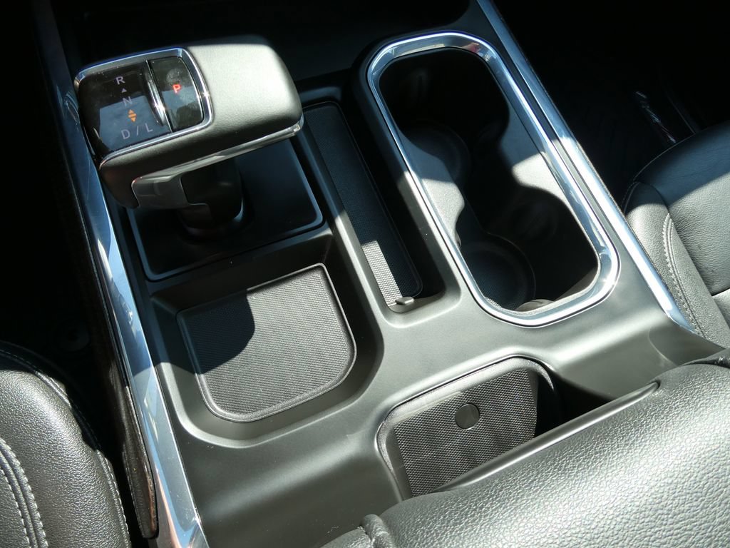 Certified 2024 Chevrolet Silverado 1500 RST AWD/4WD image 30