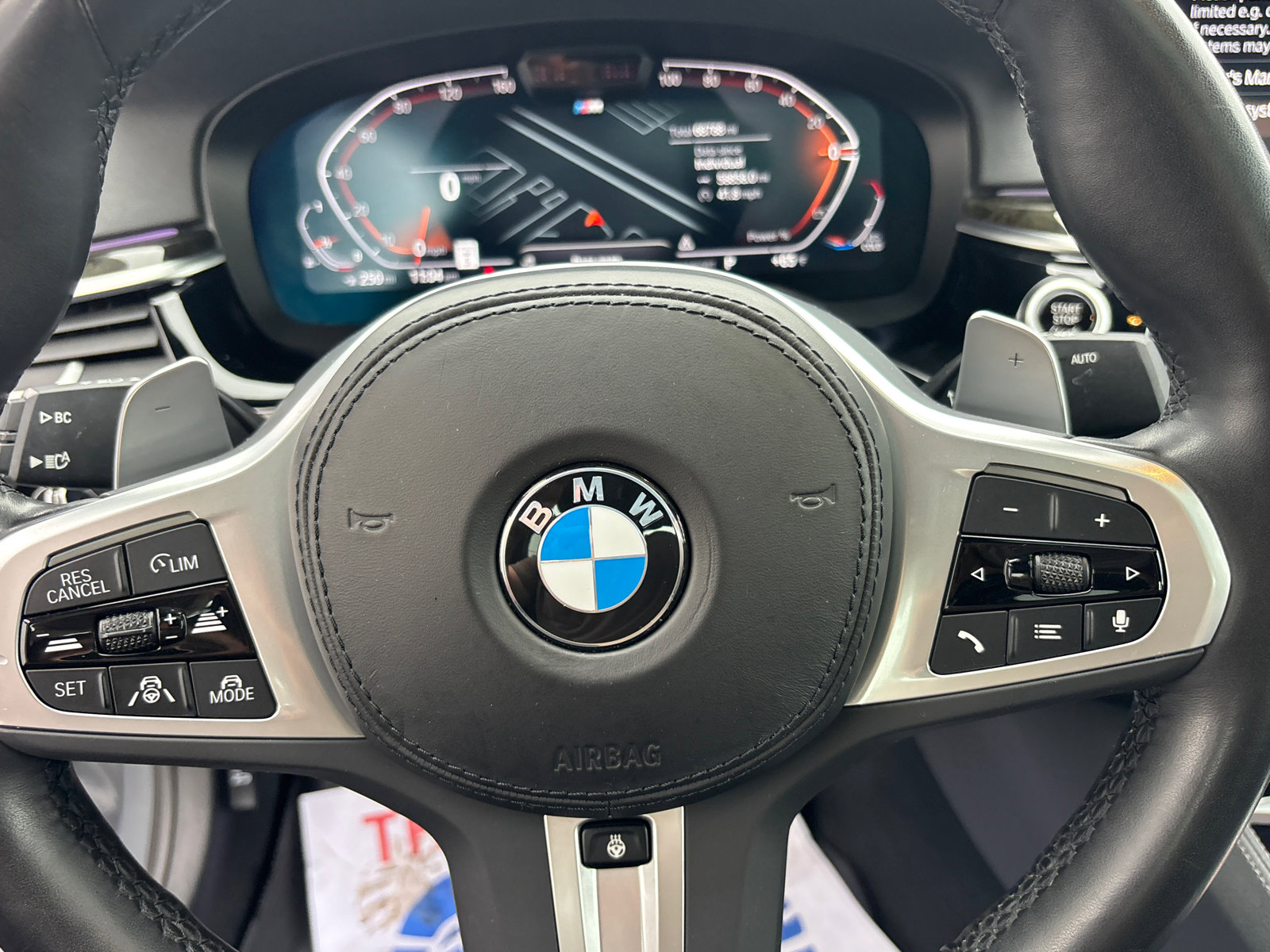 Used 2023 BMW 540i xDrive w/ M Sport Package image 16