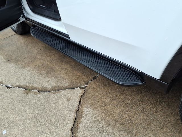 Used 2024 Jeep Wagoneer Series III AWD/4WD image 22