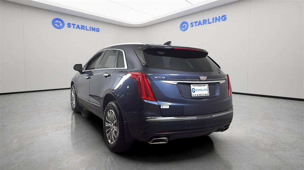 Used 2018 Cadillac XT5 Luxury w/ Driver Awareness Package image 15