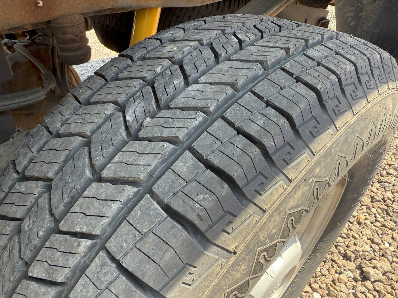 Used 2014 Ford F250 XL w/ Snow Plow Prep Package AWD/4WD image 13