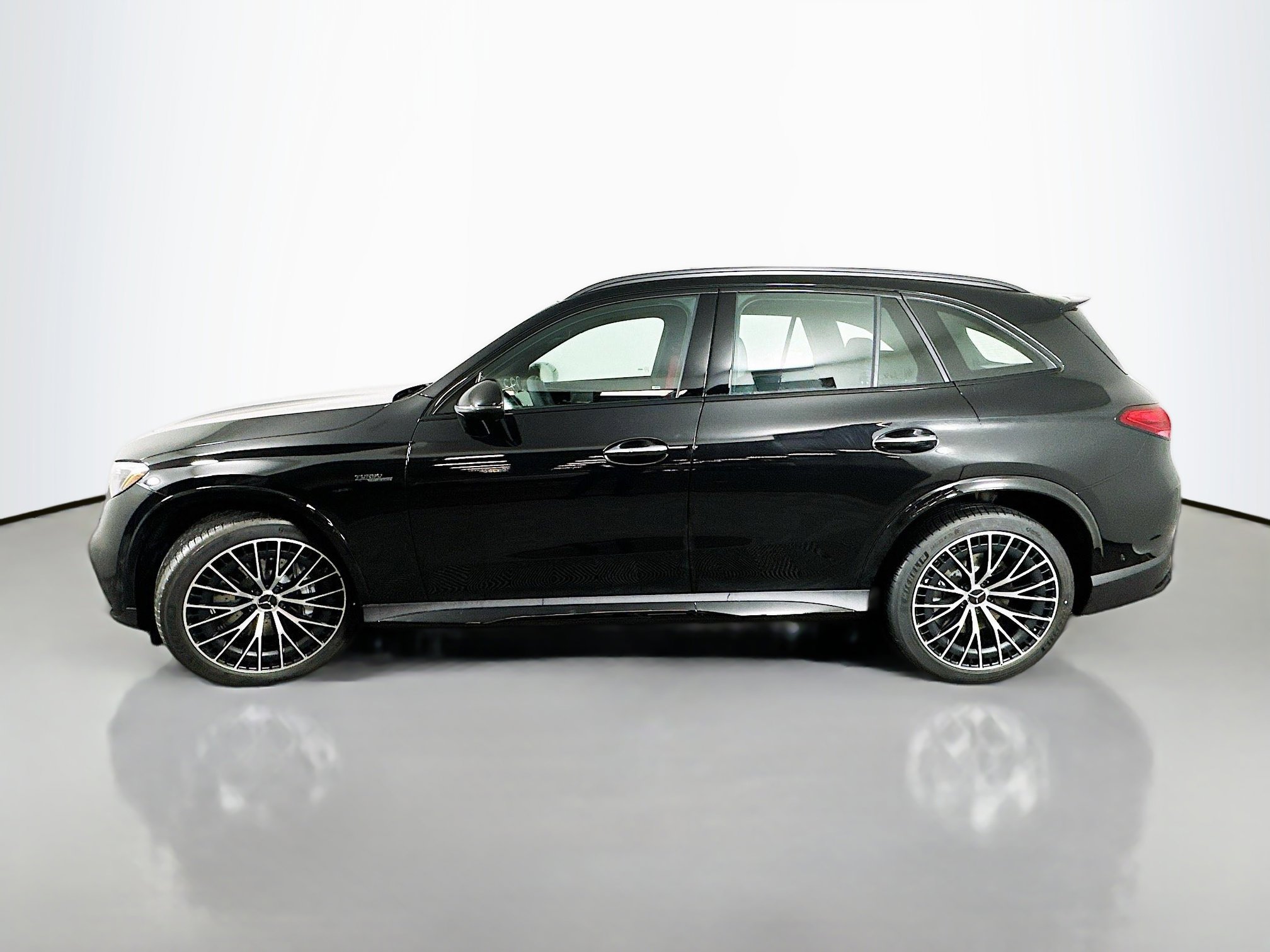 New 2026 Mercedes-Benz GLC 43 AMG 4MATIC image 4