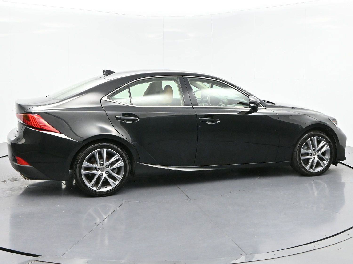 Used 2019 Lexus IS 300 w/ Accessory Package 2 RWD image 8