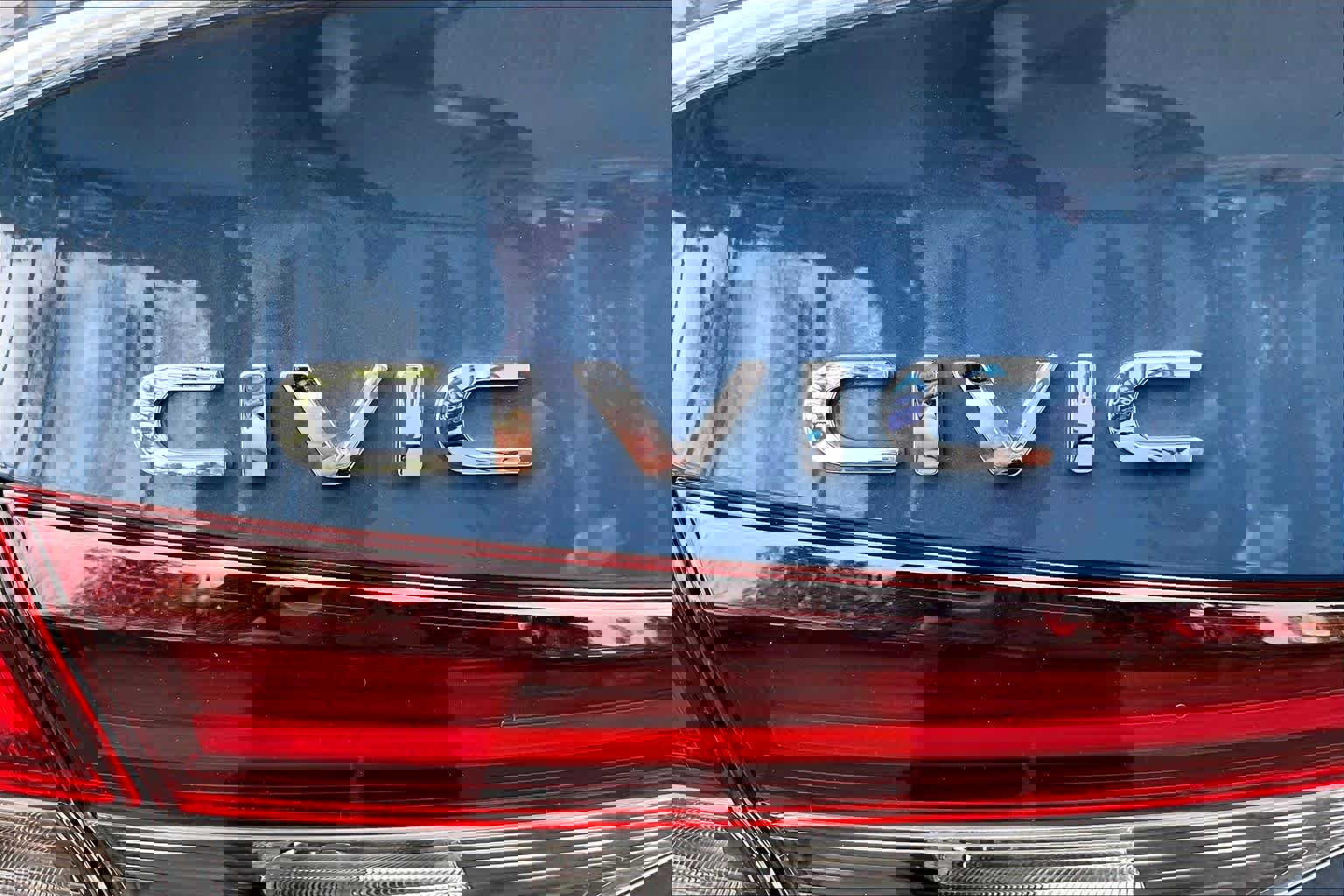 Used 2025 Honda Civic Sport image 30