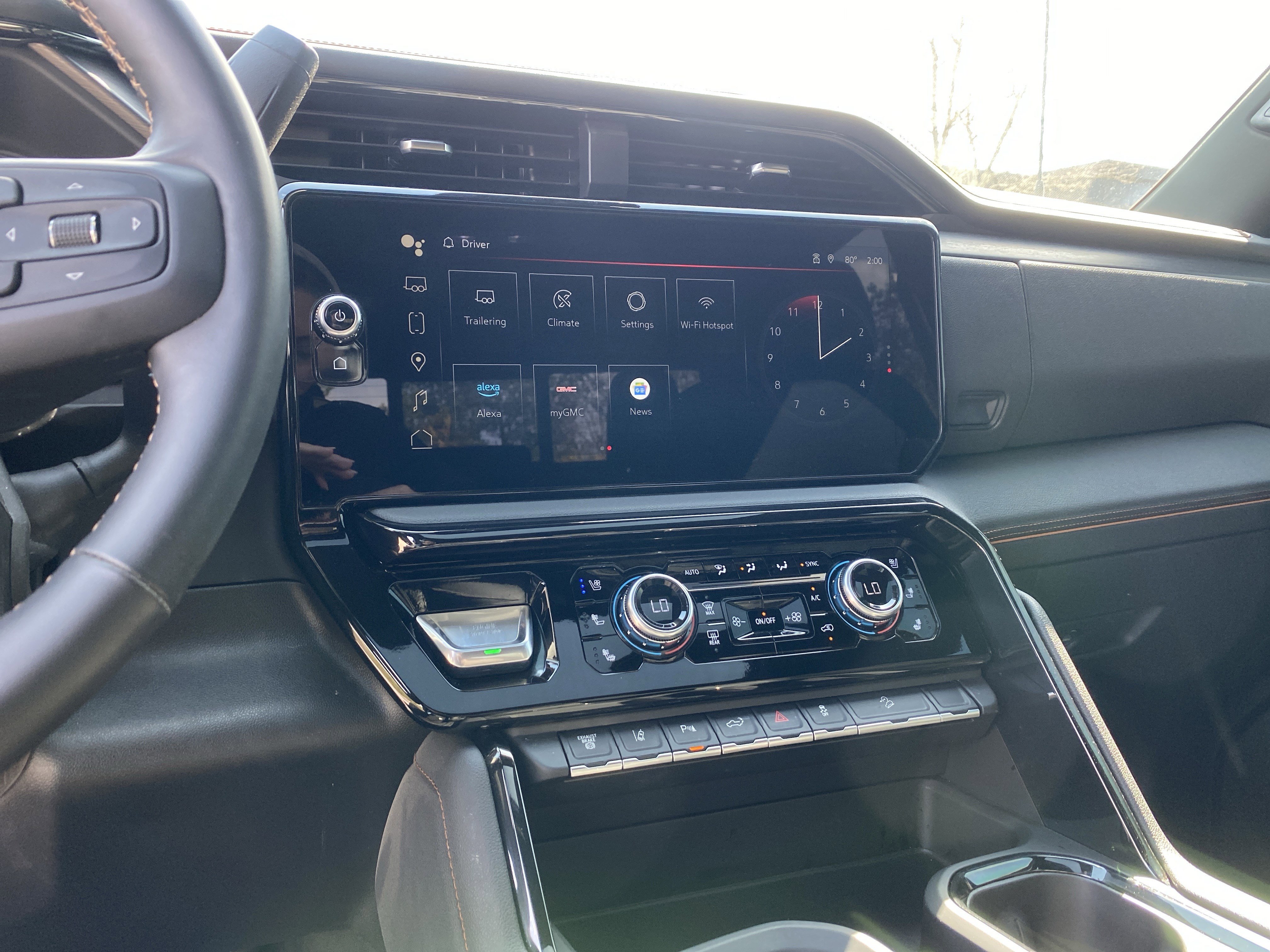 Used 2025 GMC Sierra 2500 AT4 w/ AT4 Premium Plus Package image 35