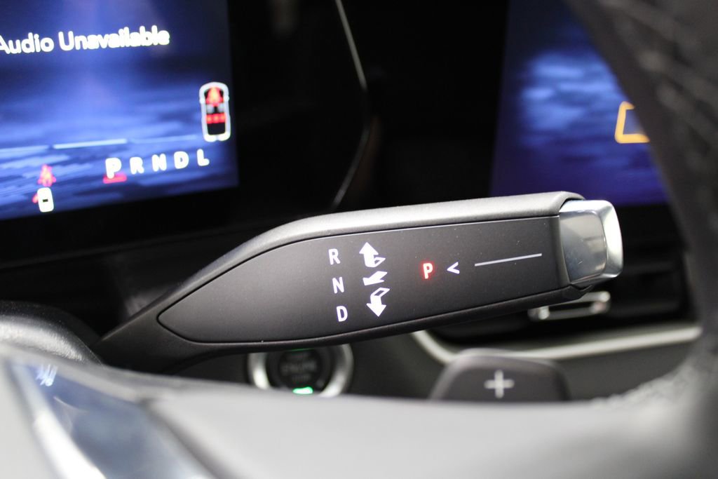 New 2025 Chevrolet Equinox LT w/ Convenience Package II image 33