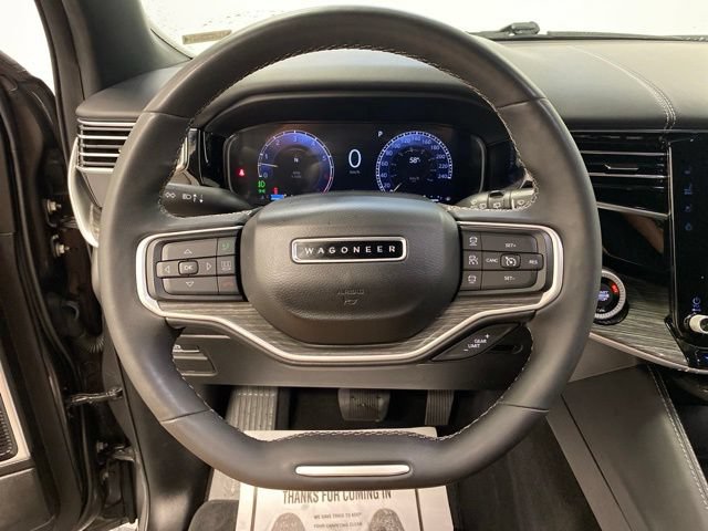 Used 2022 Jeep Wagoneer Series III w/ Premium Group I AWD/4WD image 17