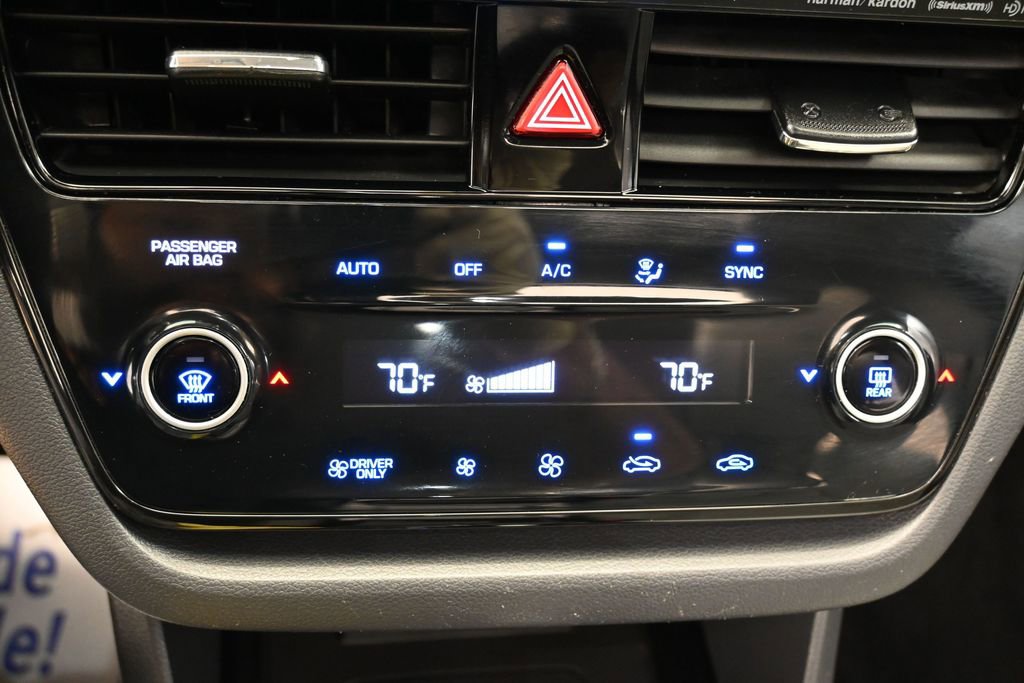 Used 2022 Hyundai Ioniq Limited FWD image 25