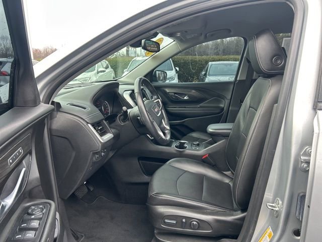 Used 2022 GMC Terrain SLT image 14