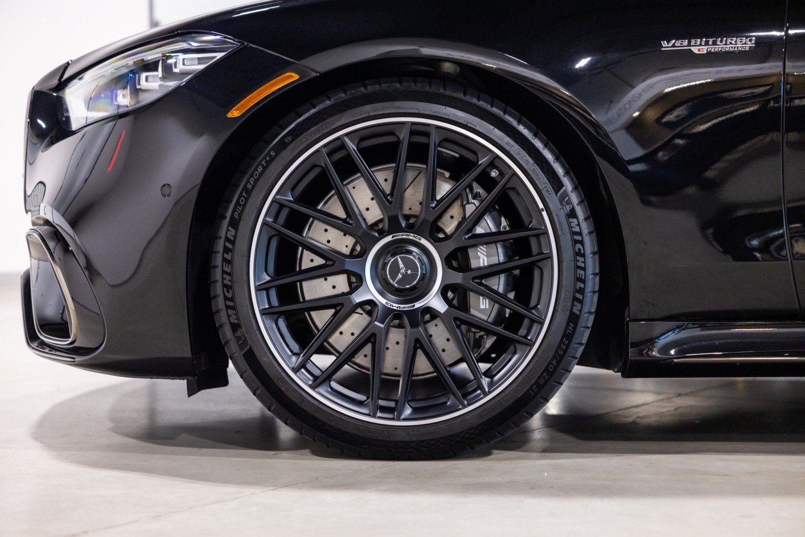 Used 2024 Mercedes-Benz S 63 AMG S w/ AMG Night Package image 19