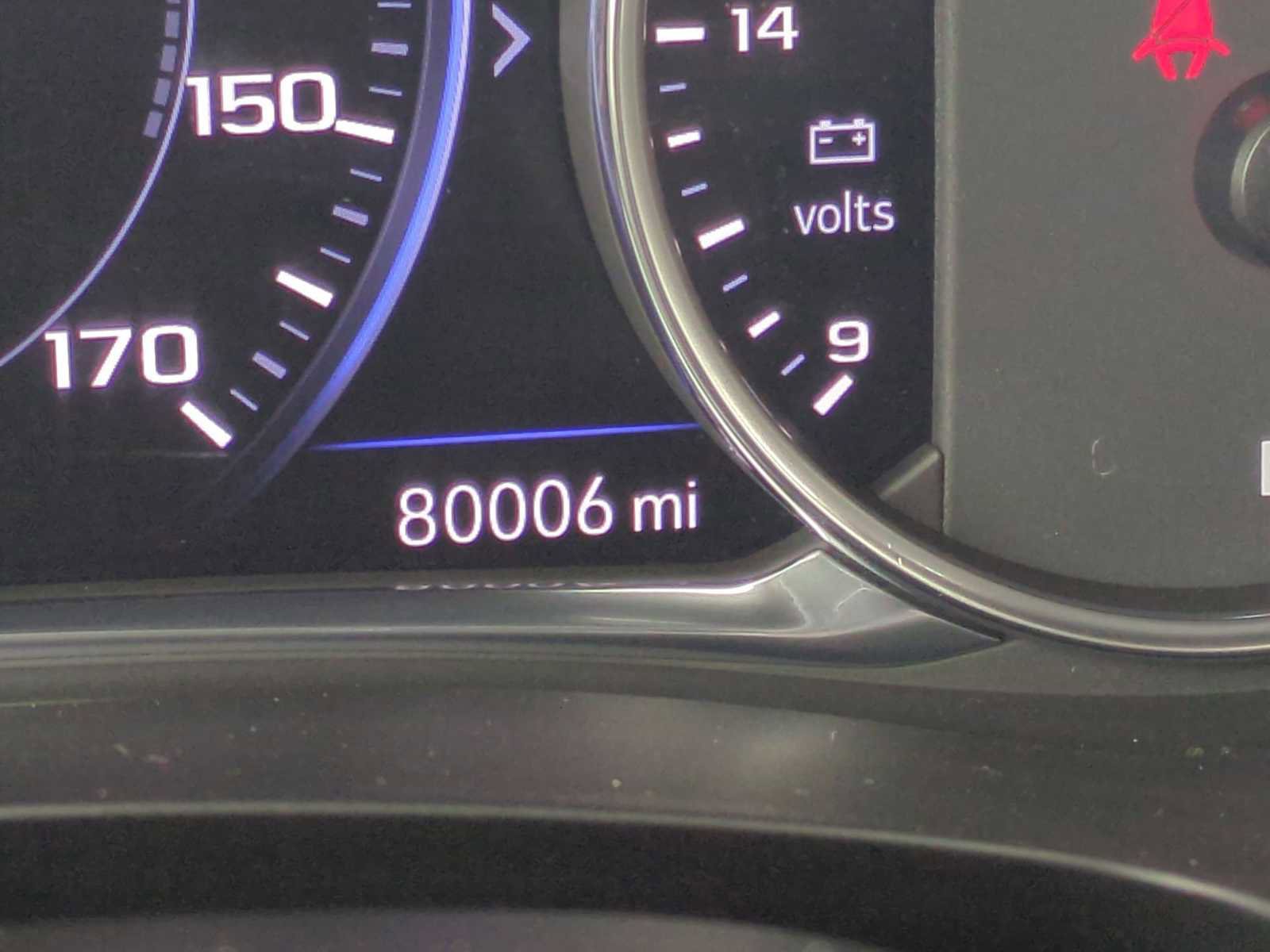 Used 2023 Chevrolet Traverse Premier w/ LPO, Floor Liner Package image 12