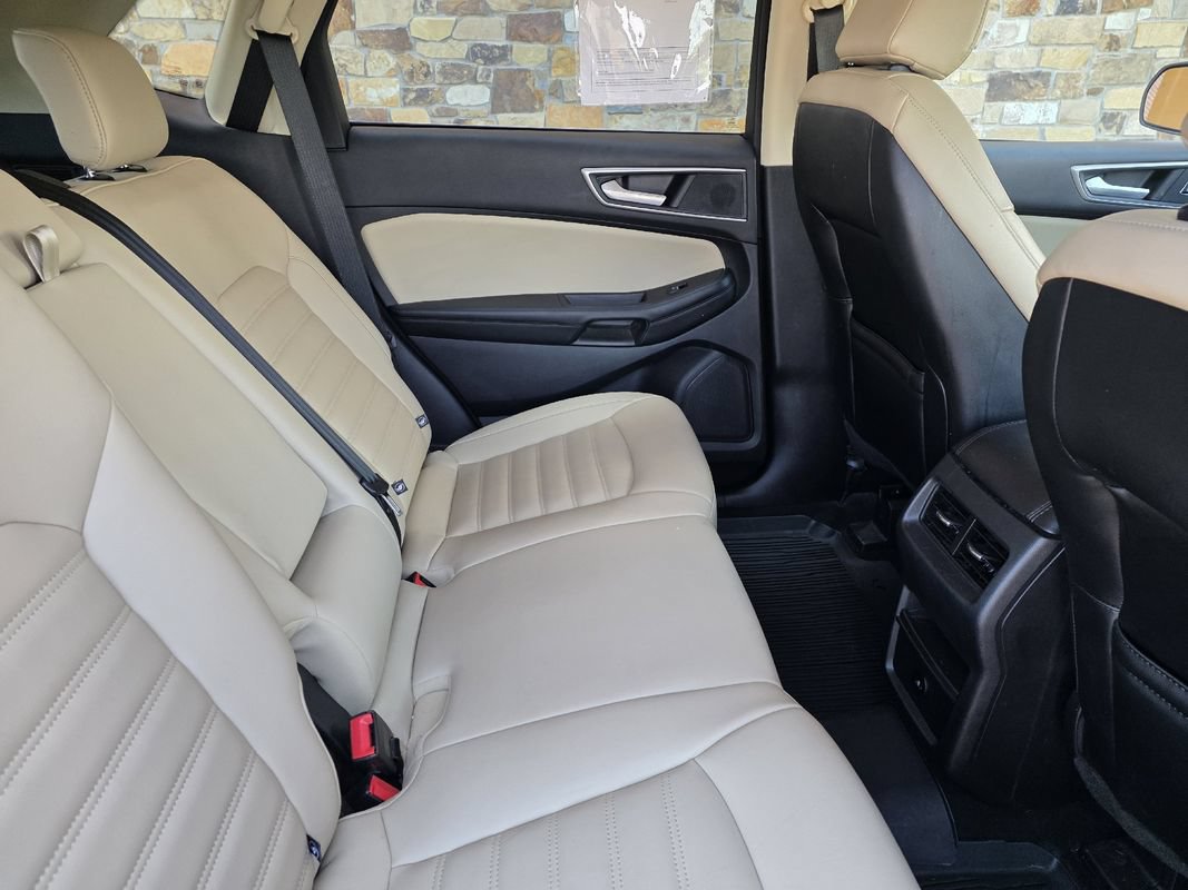 Used 2023 Ford Edge SEL AWD/4WD image 21