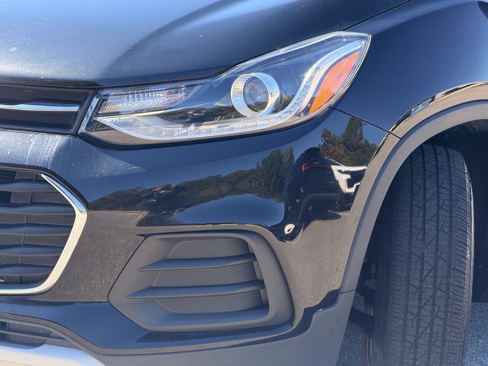Used 2020 Chevrolet Trax LT FWD image 6
