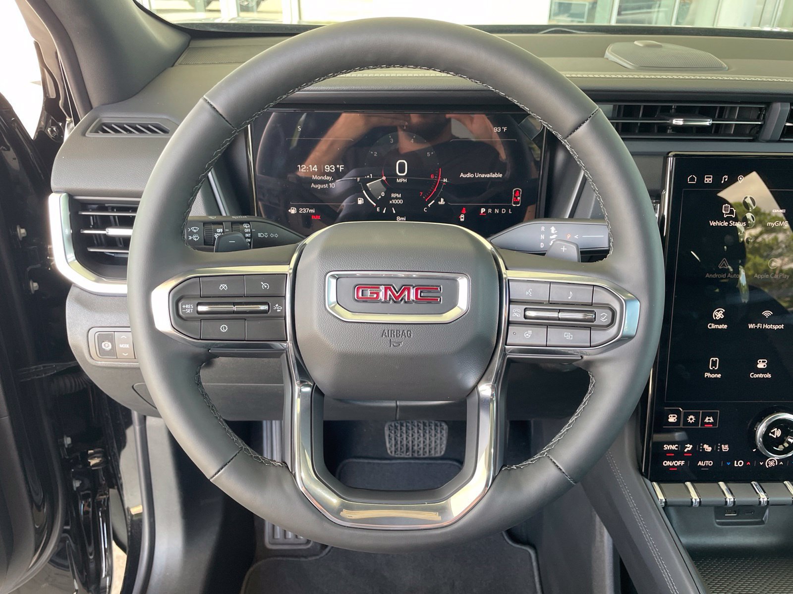 New 2027 GMC Terrain Elevation w/ Elevation Premium Package FWD image 18
