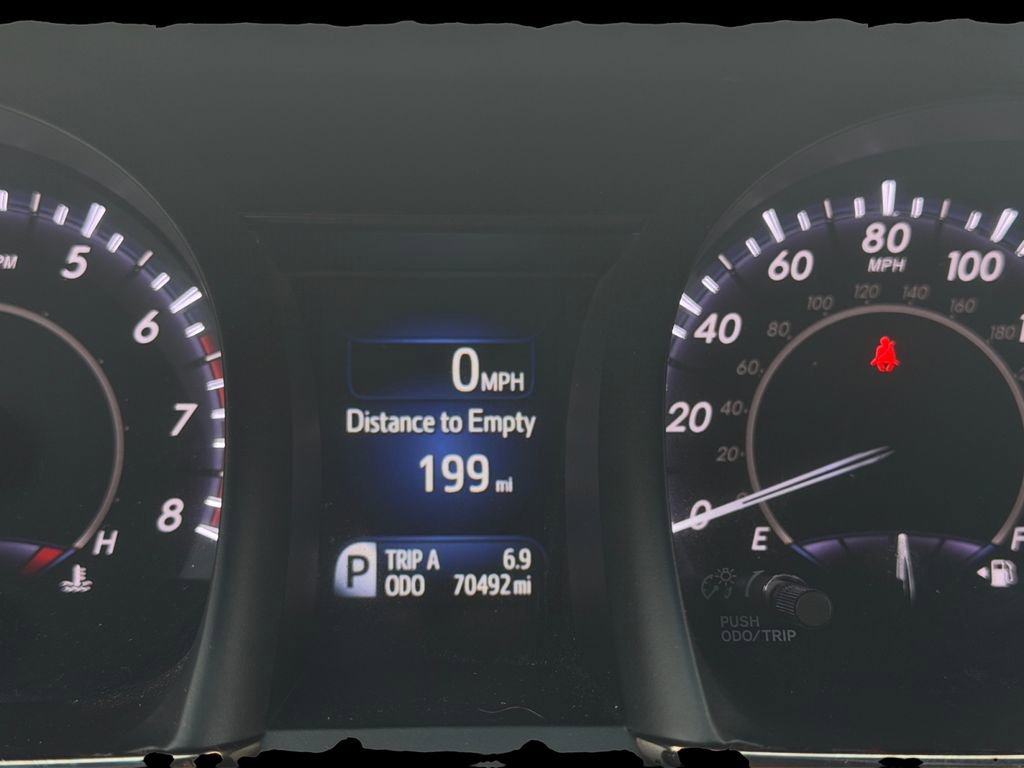 Used 2018 Toyota Avalon XLE w/ Carpet Mat Package image 22