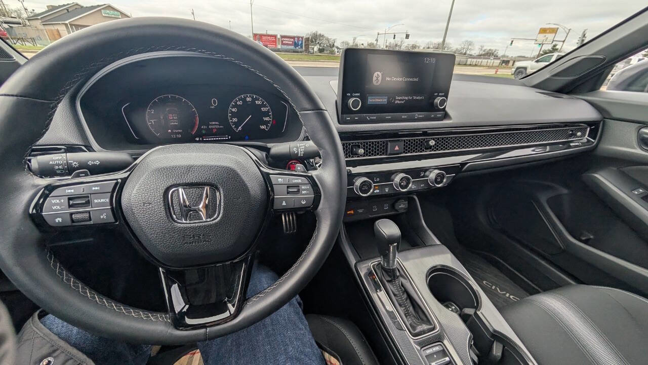 Used 2025 Honda Civic Sport image 19