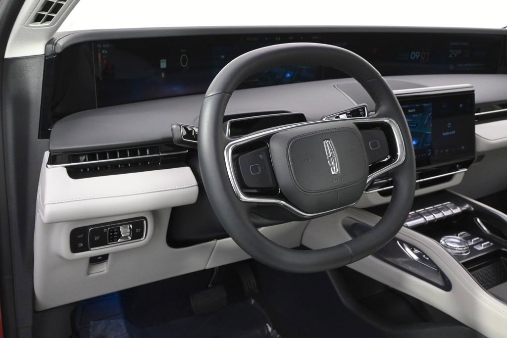 New 2026 Lincoln Nautilus Reserve w/ Jet Appearance Package AWD/4WD image 11