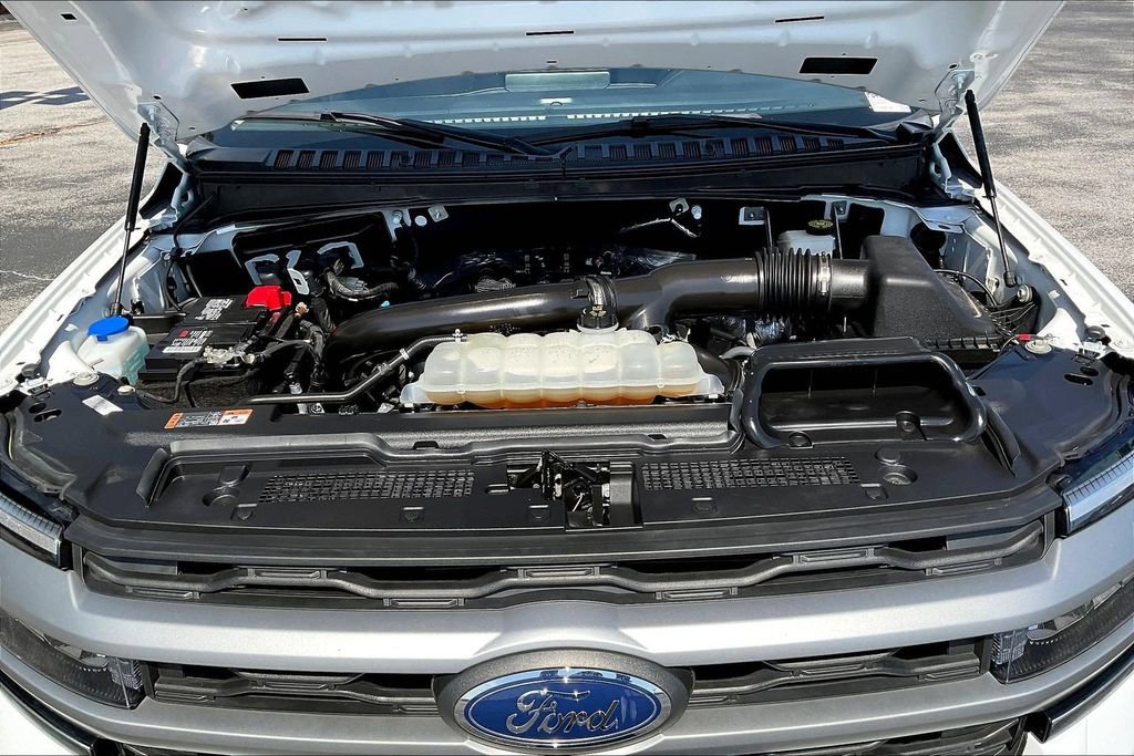 Used 2024 Ford Expedition Max XLT AWD/4WD image 35
