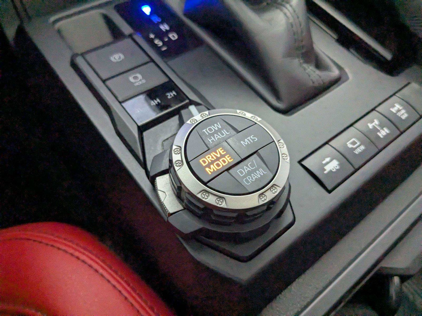 Certified 2025 Toyota Tacoma TRD Pro AWD/4WD image 27