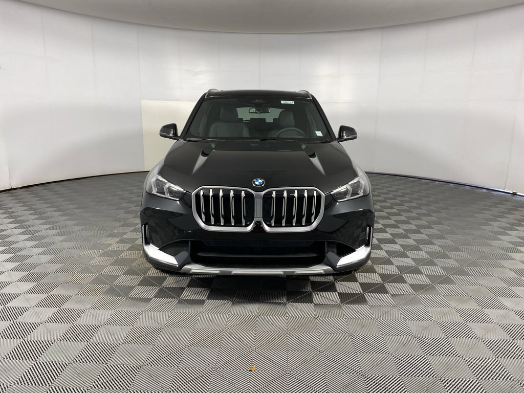 New 2026 BMW X1 xDrive28i w/ Technology Package image 2