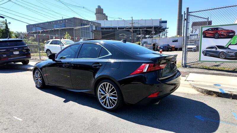 Used 2016 Lexus IS 300 AWD image 6