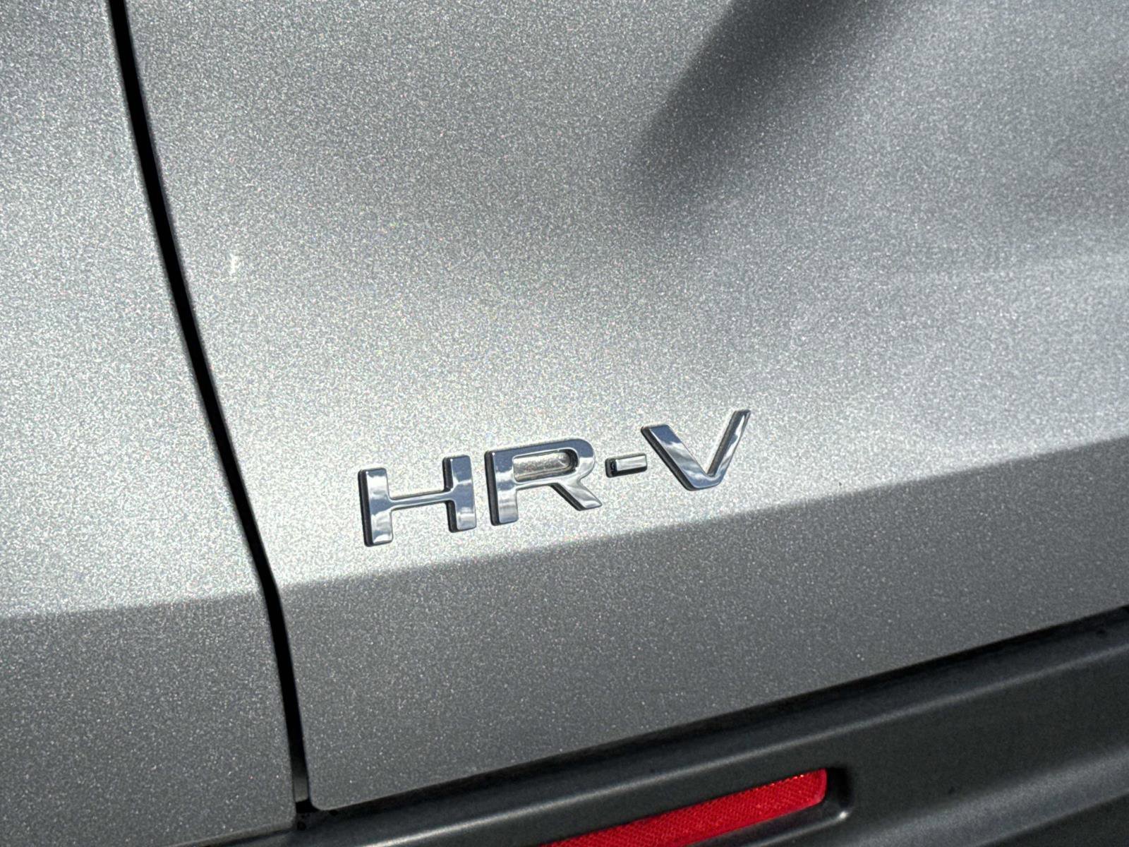 Certified 2023 Honda HR-V LX image 27