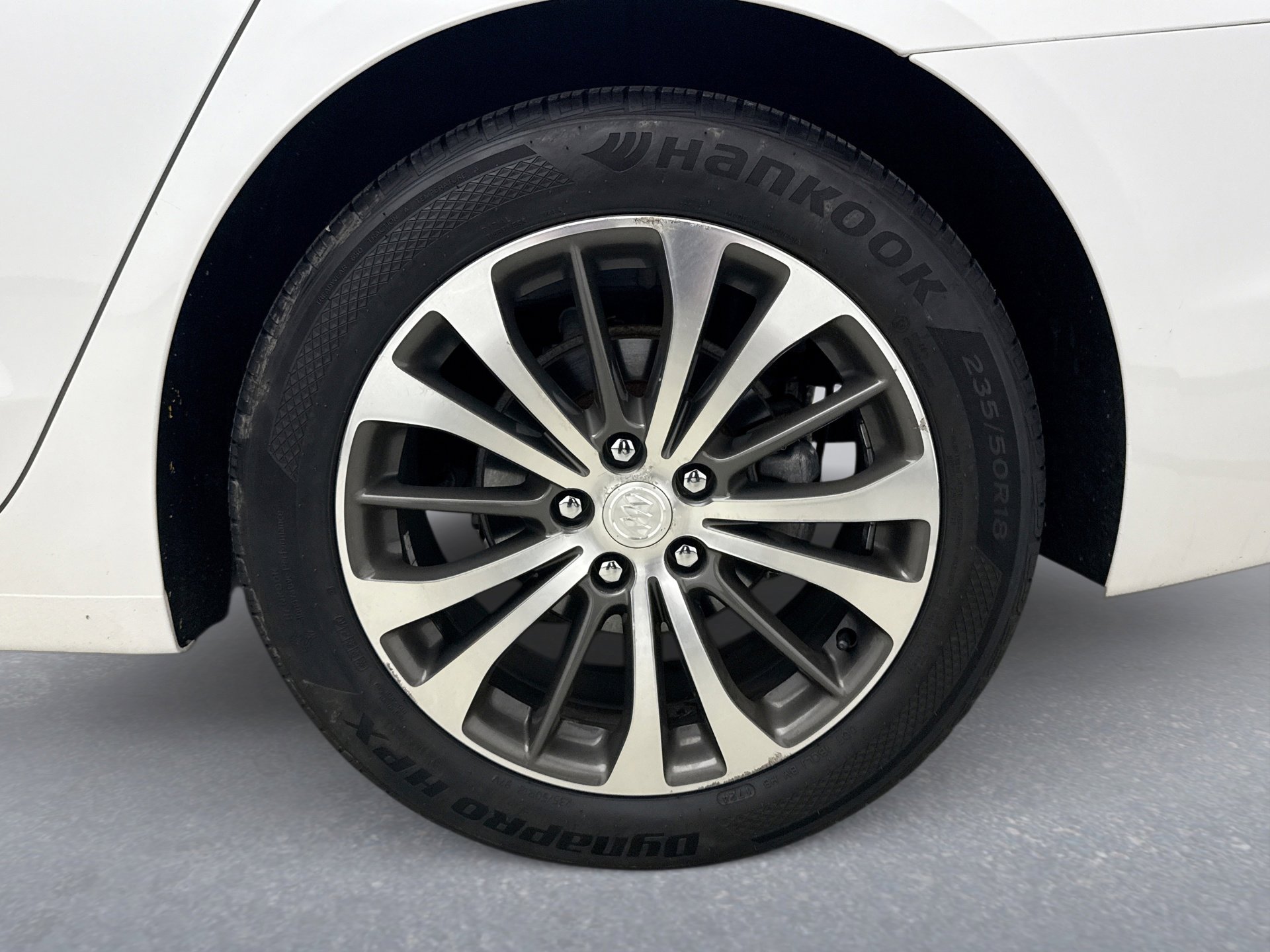 Used 2017 Buick LaCrosse Premium w/ Sun and Shade Package image 21