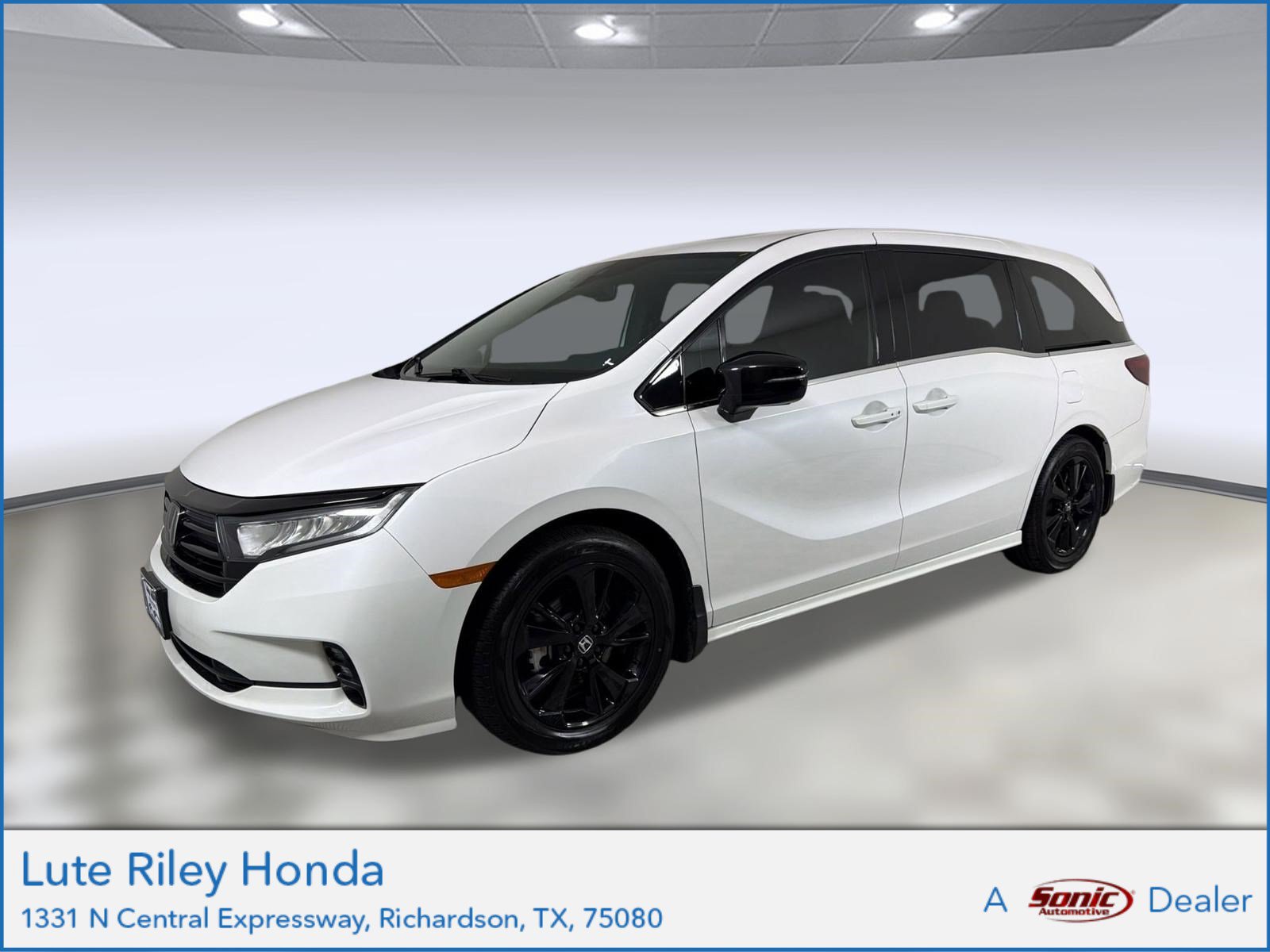 Used 2024 Honda Odyssey Sport image 1