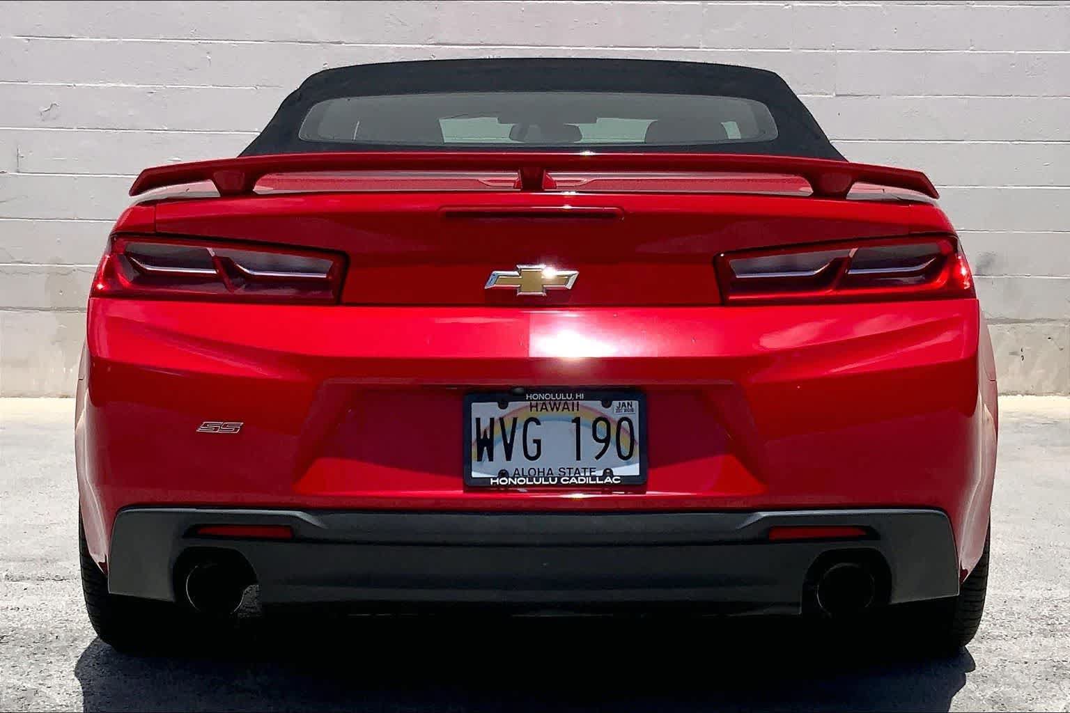 Used 2018 Chevrolet Camaro SS RWD image 5