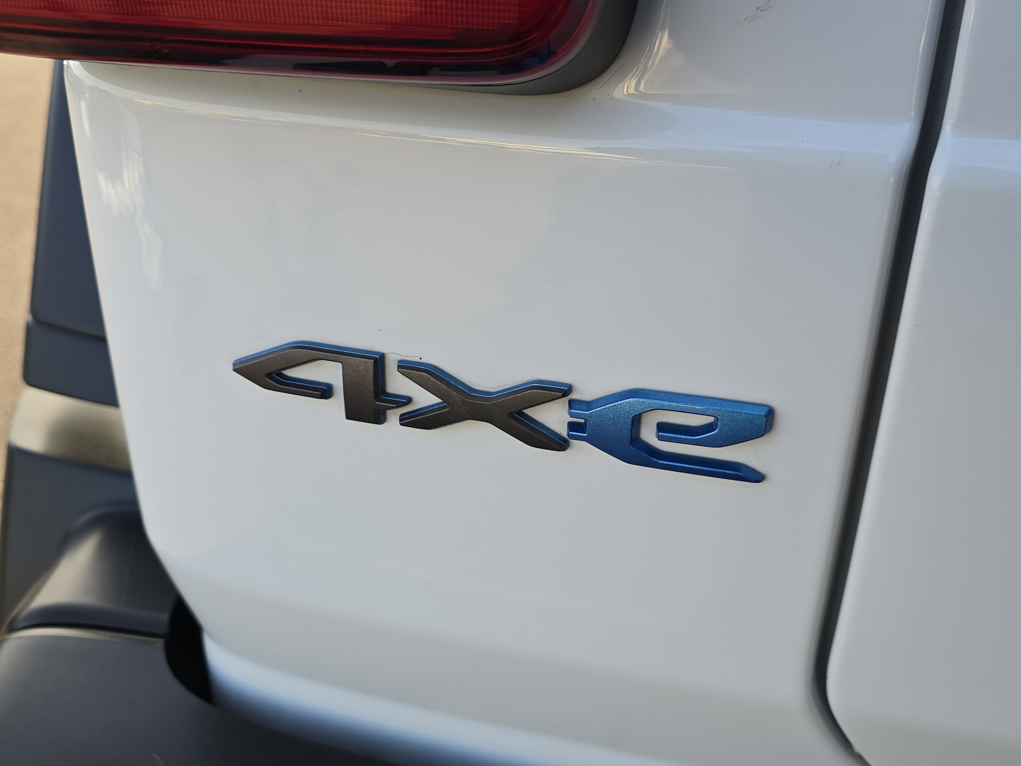 Used 2023 Jeep Wrangler Unlimited Rubicon 4xe w/ Cold Weather Group image 15