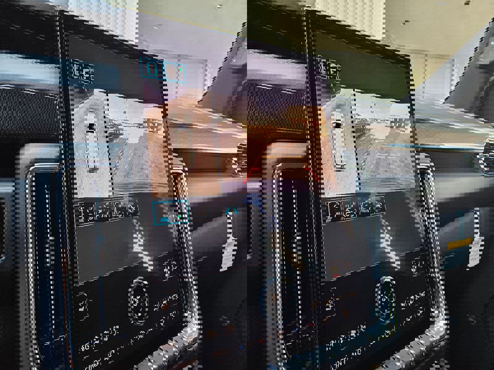 New 2026 GMC Yukon XL Elevation w/ Elevation Premium Package image 17