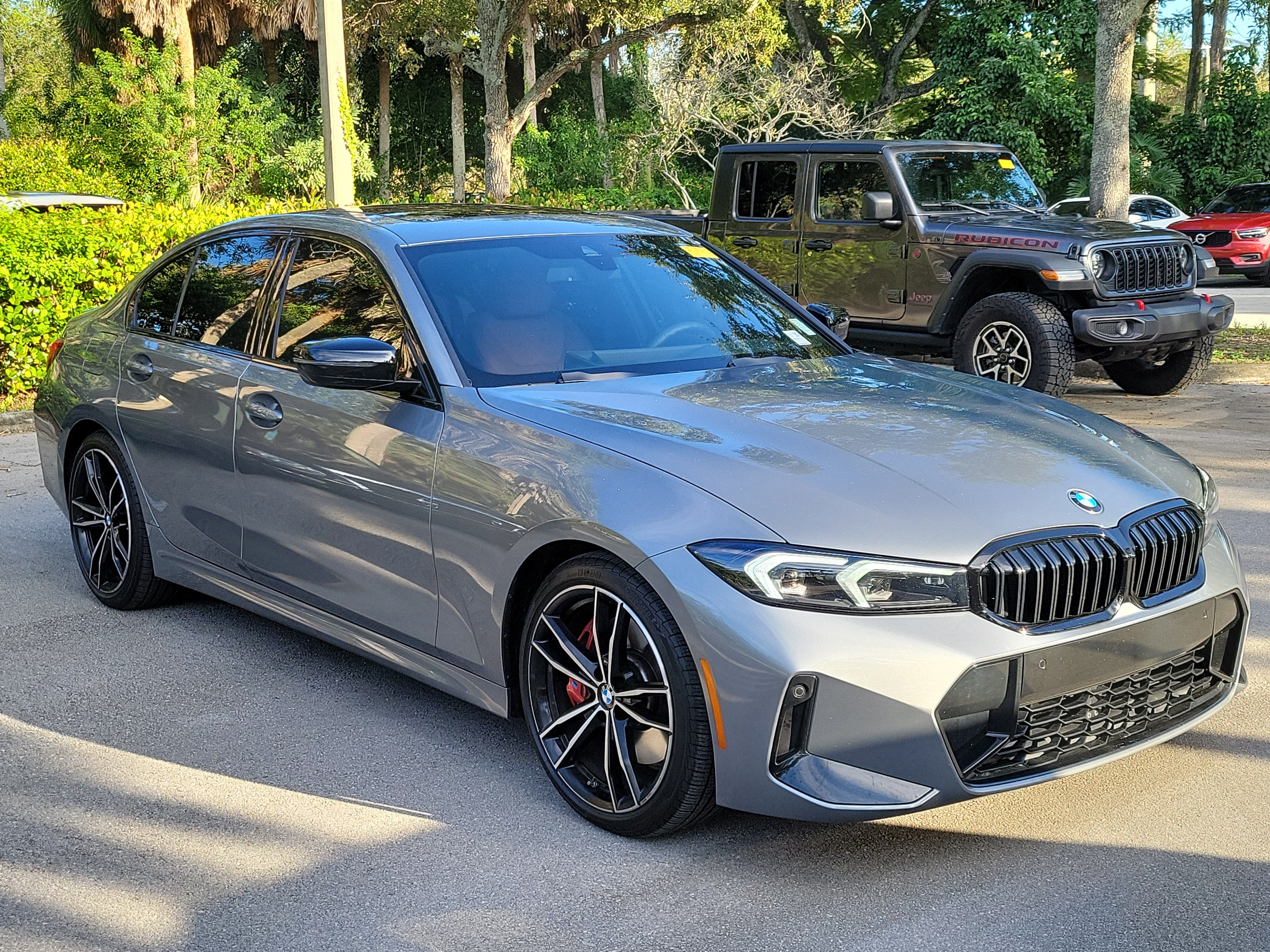 Used 2024 BMW 330i Sedan w/ M Sport Package RWD image 1