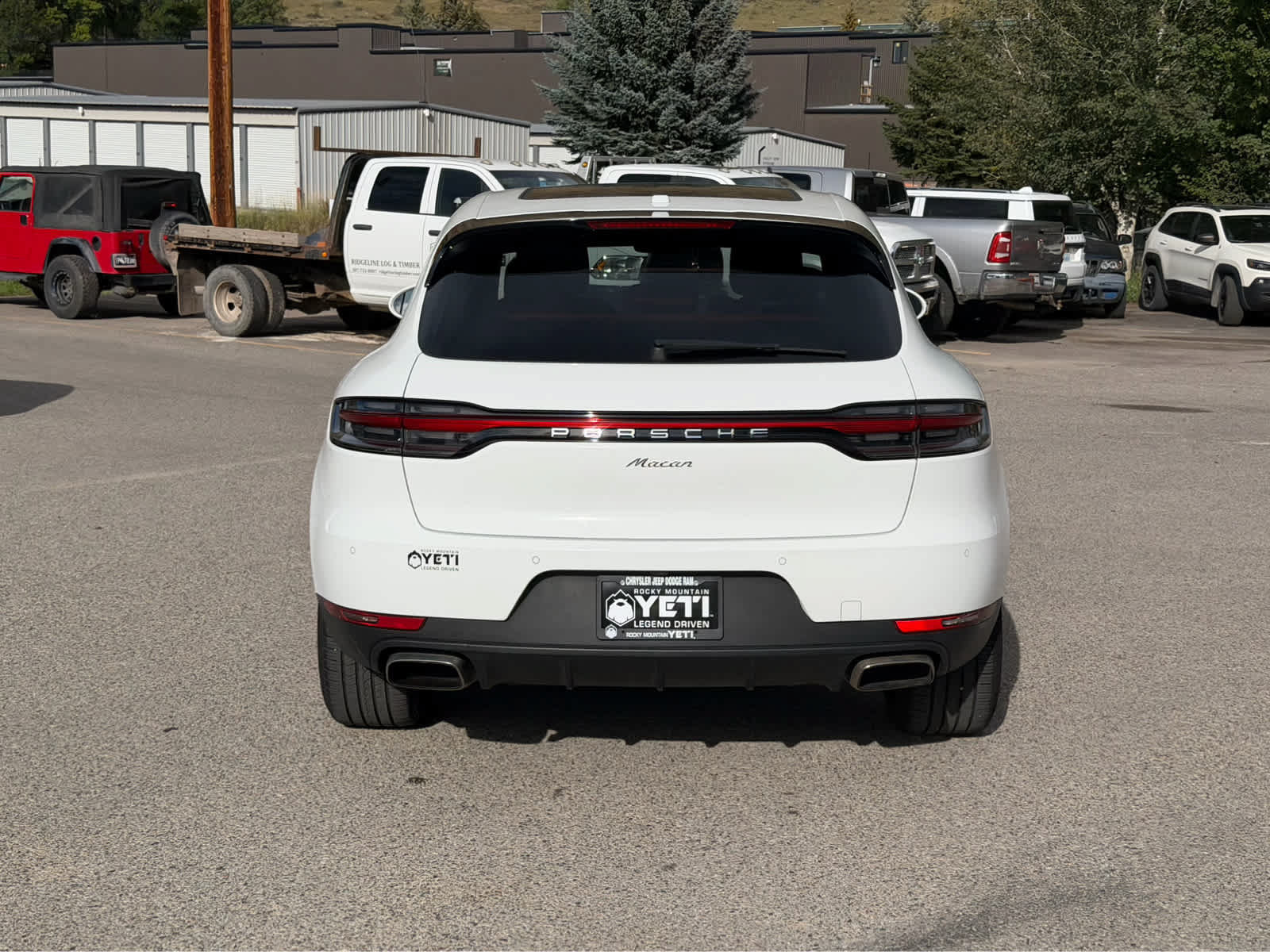Used 2019 Porsche Macan AWD/4WD image 11