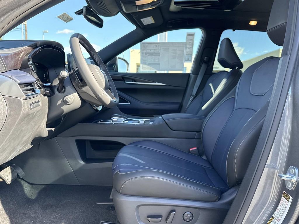 New 2026 INFINITI QX60 Sport image 16