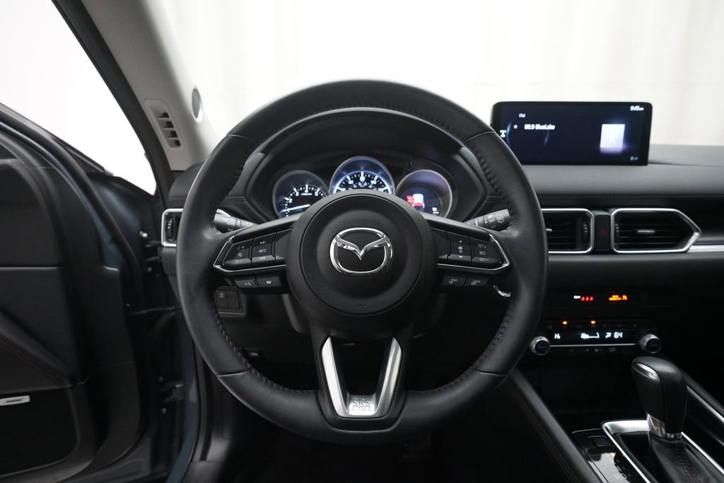 Used 2023 MAZDA CX-5 Carbon Edition image 4