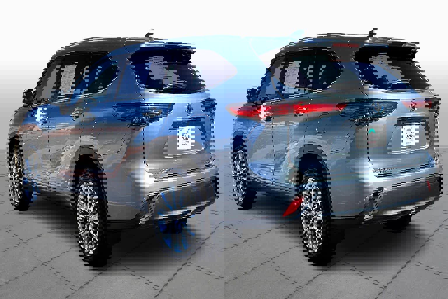 Certified 2022 Toyota Highlander Limited image 10