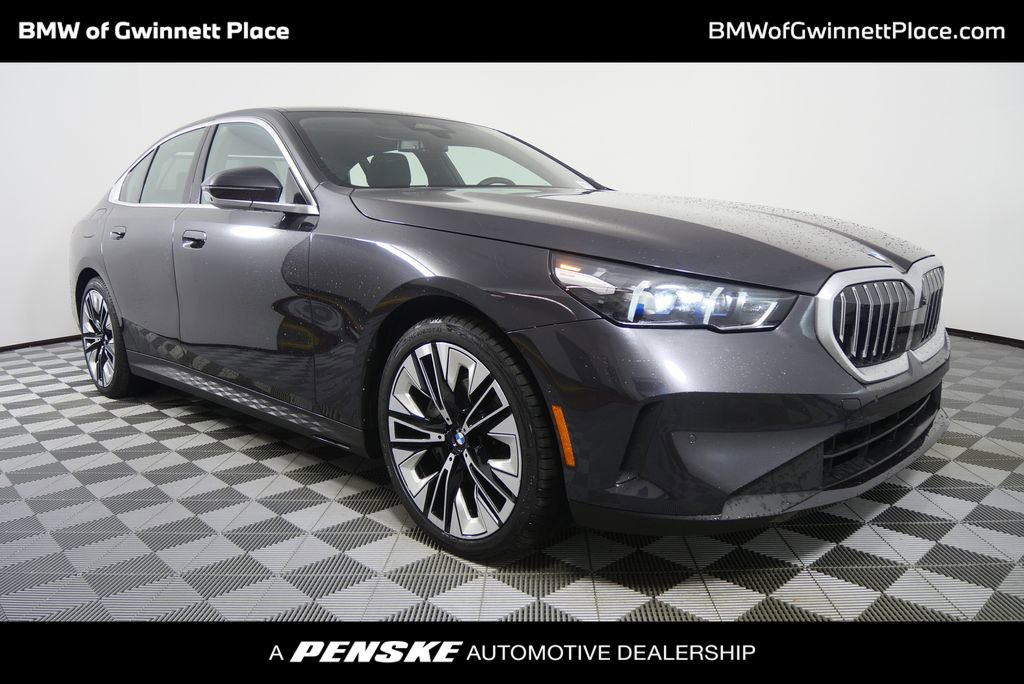 Certified 2025 BMW 540i xDrive