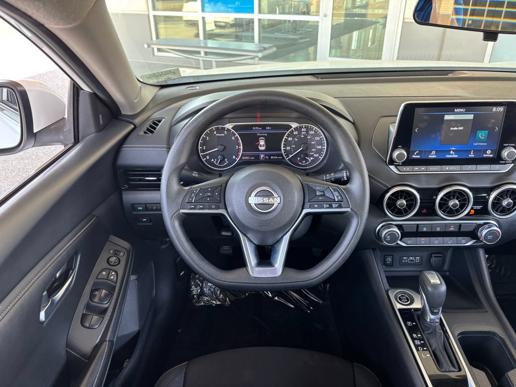 Used 2024 Nissan Sentra SV FWD image 10